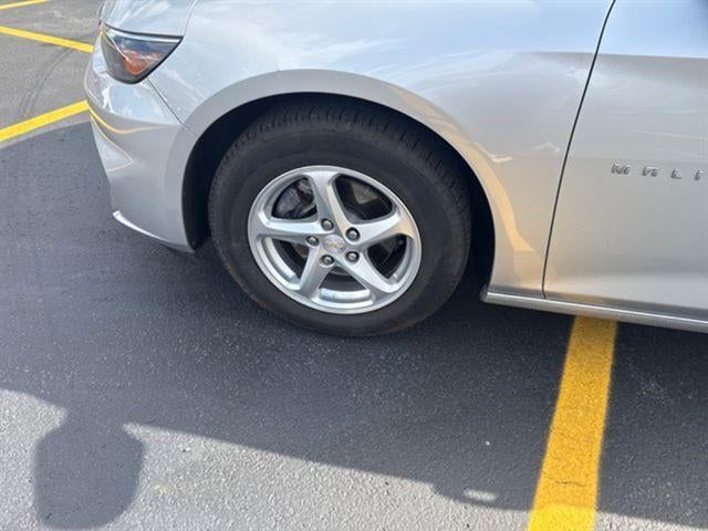 2018 Chevrolet Malibu LS