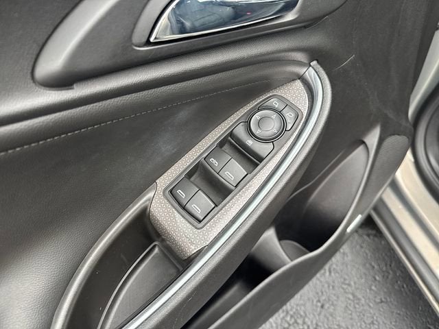 2017 Chevrolet Malibu Hybrid