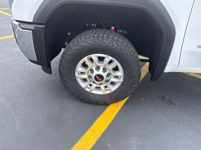 2024 GMC Sierra 2500 HD Pro