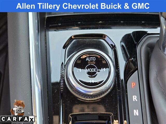 2023 GMC Canyon 4WD AT4