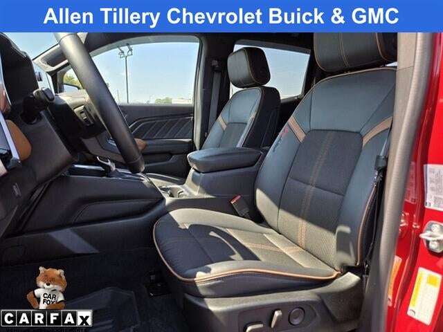 2023 GMC Canyon 4WD AT4