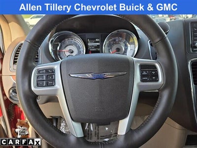 2015 Chrysler Town & Country Touring