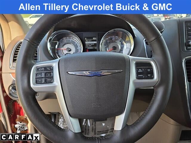 2015 Chrysler Town & Country Touring
