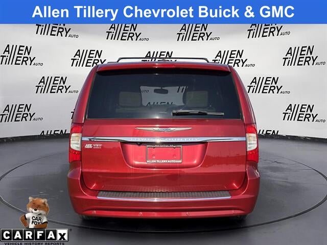 2015 Chrysler Town & Country Touring