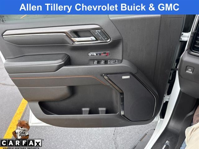 2023 GMC Sierra 1500 AT4