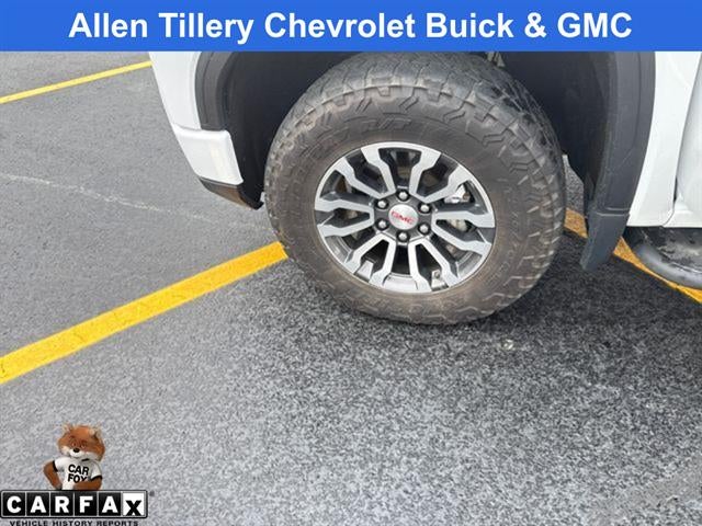 2023 GMC Sierra 1500 AT4