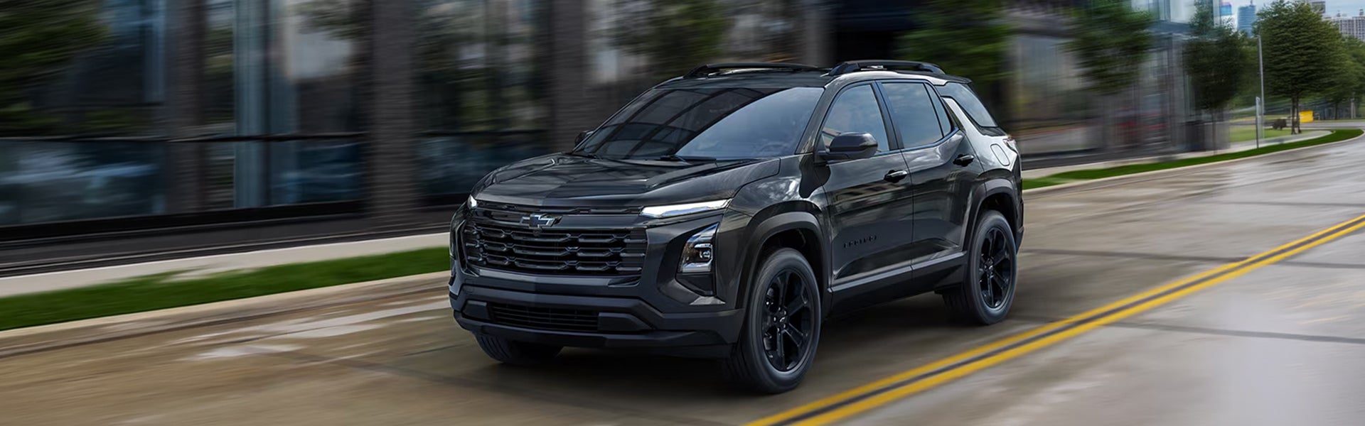 2027 Chevrolet Equinox exterior three-quarter view, hero
